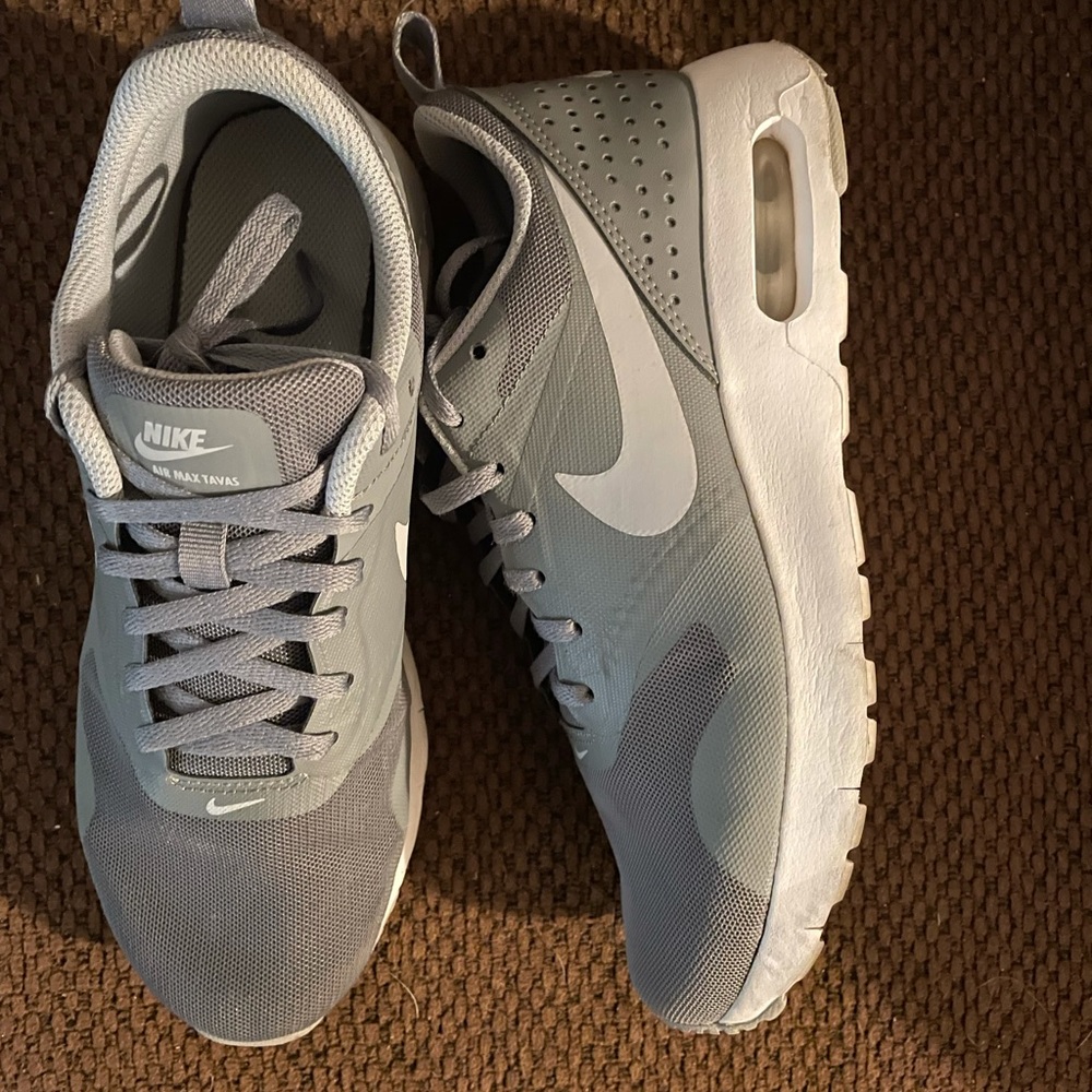 Nike gray athletic shoes